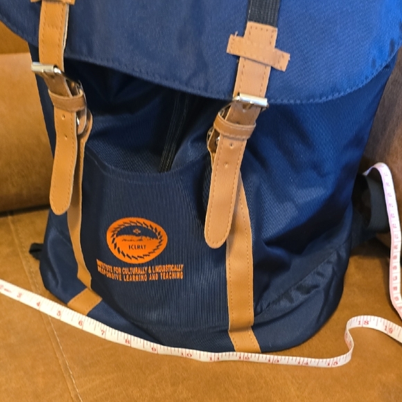 Backpack - Picture 4 of 4